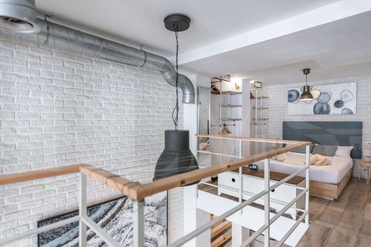 Bright Duplex Loft Next To The City Center By Rems Málaga Esterno foto